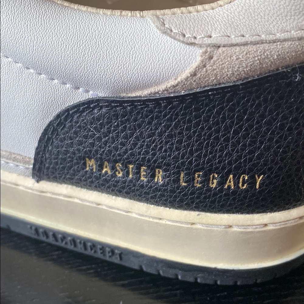 From Italy, Leather Sneakers - Picture 6 of 9